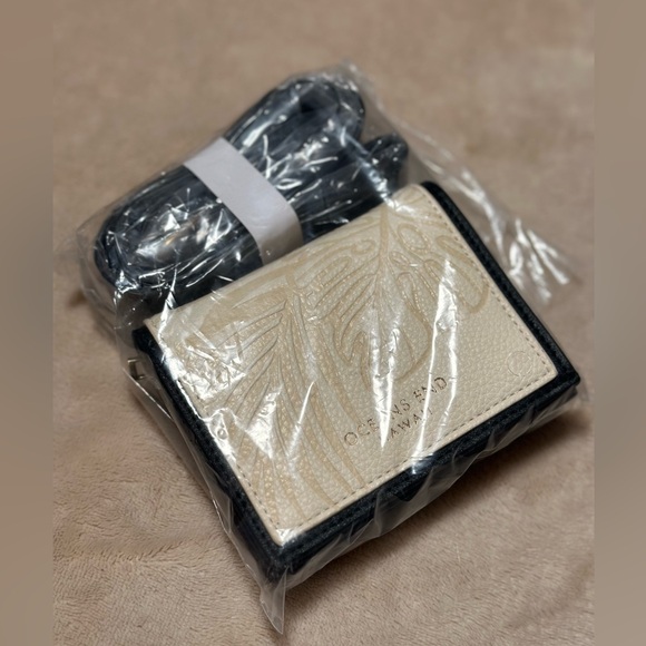 Oceans End Wallet -Charlotte Mini - Picture 11 of 12